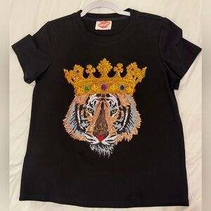 Women’s Black Sparkly Tiger Crown Top